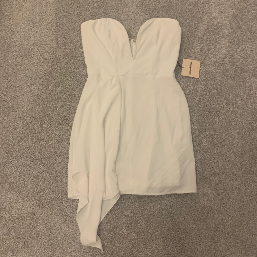 white strapless dress